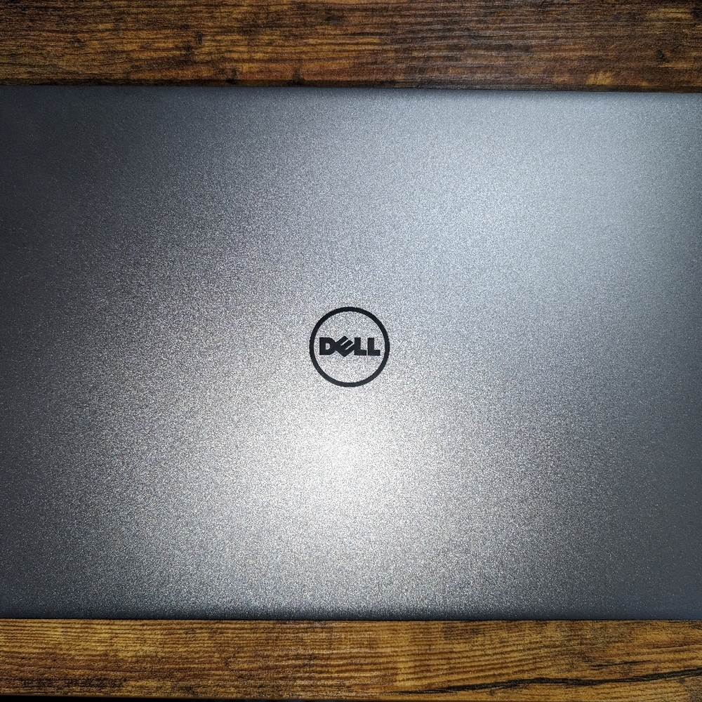 Dell XPS 9350 Laptop - 13 inch